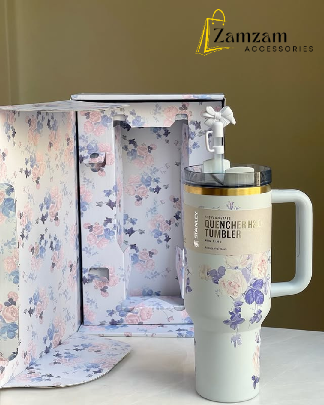 The Stanley X LoveShackFancy Holiday Quencher | 40oz – Everblooming Rosettes | Premium Box Pack