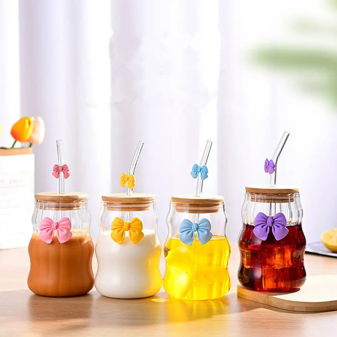 Bow Glass Mug with Wooden Lid & Straw