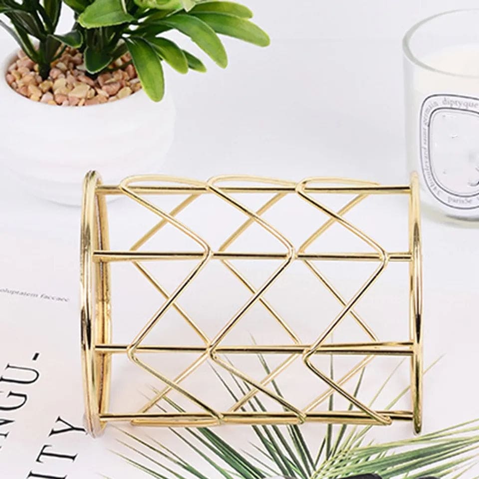 Hollow Out Makeup Brush Holder, Pen Pencil Stationary Holder, Lipstick Brush Pen Holder Organizer, Wrought Iron Pen Storage, Dressing Table Holder Case, Nordic Iron Cylindrical Cosmetics Makeup Brushes Storage Organizer