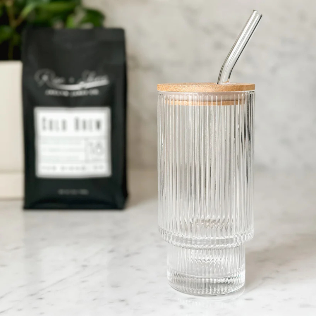 Ribbed Drinking Glasses with Bamboo Lid and Straw